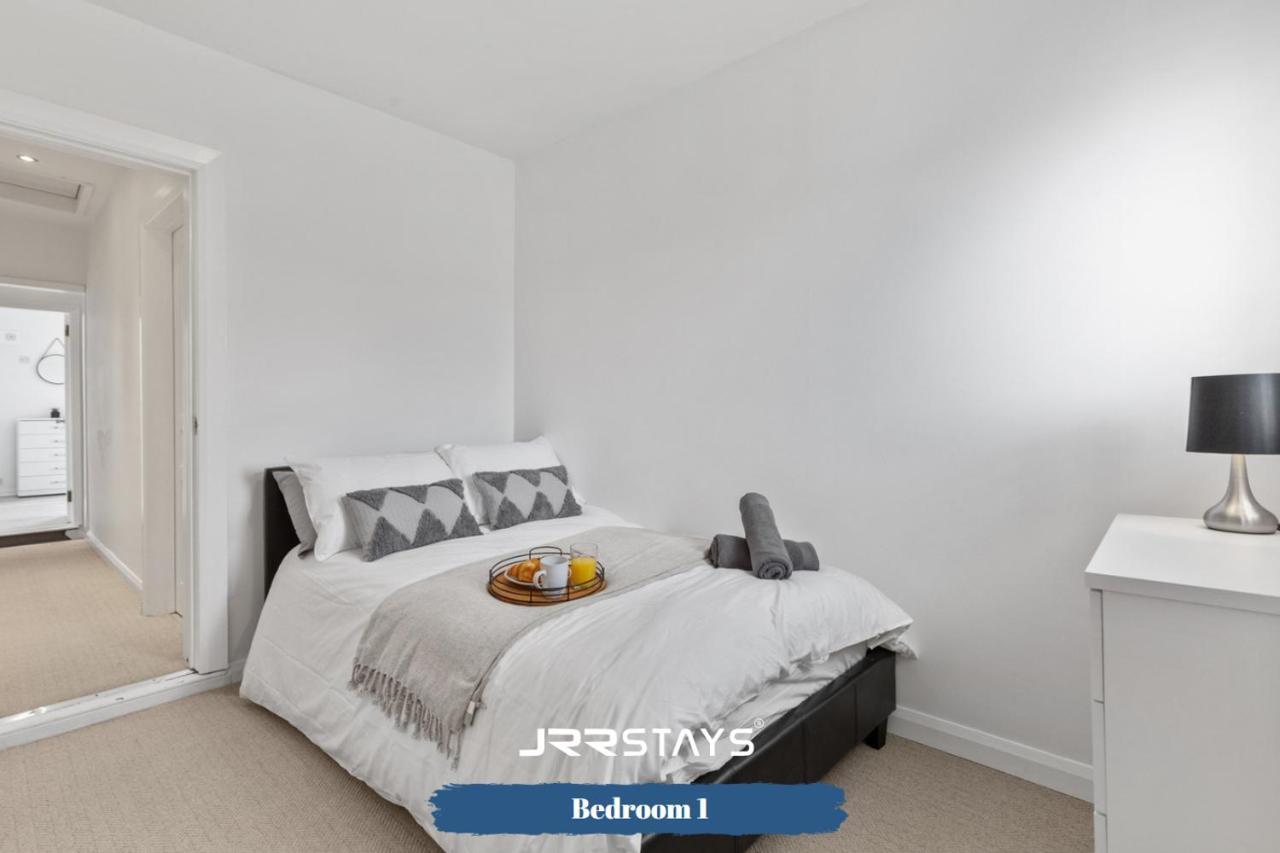 Nuneaton - Ideal 3 Bedroom, Wi-Fi Parking, Sleeps 6 - Jrr Stays Ngoại thất bức ảnh