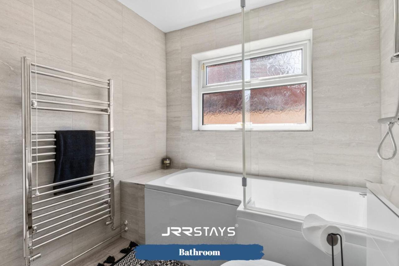 Nuneaton - Ideal 3 Bedroom, Wi-Fi Parking, Sleeps 6 - Jrr Stays Ngoại thất bức ảnh