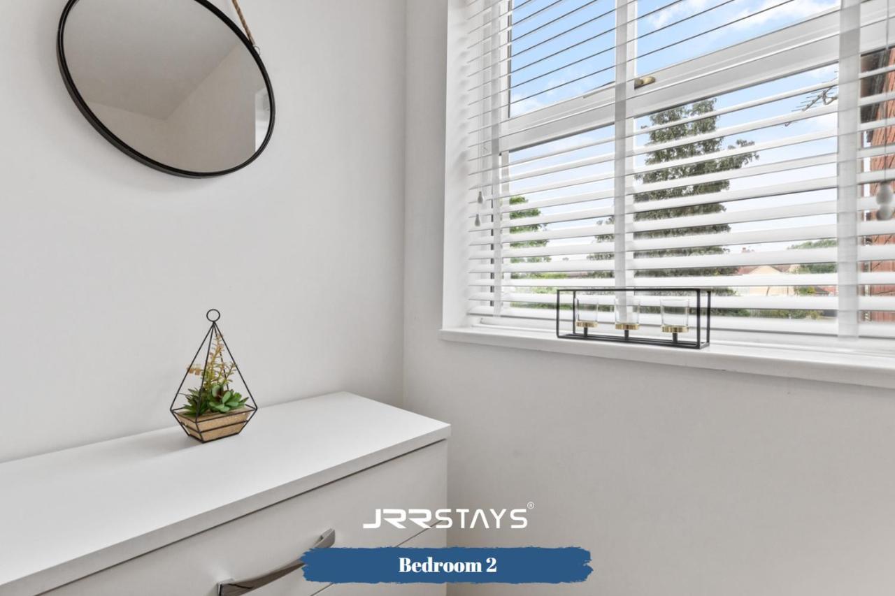 Nuneaton - Ideal 3 Bedroom, Wi-Fi Parking, Sleeps 6 - Jrr Stays Ngoại thất bức ảnh